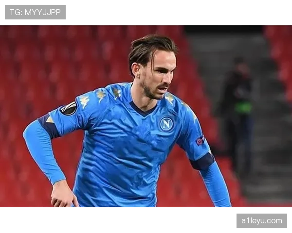 奥纳纳表现稳健获赞，助球队连胜状态回暖