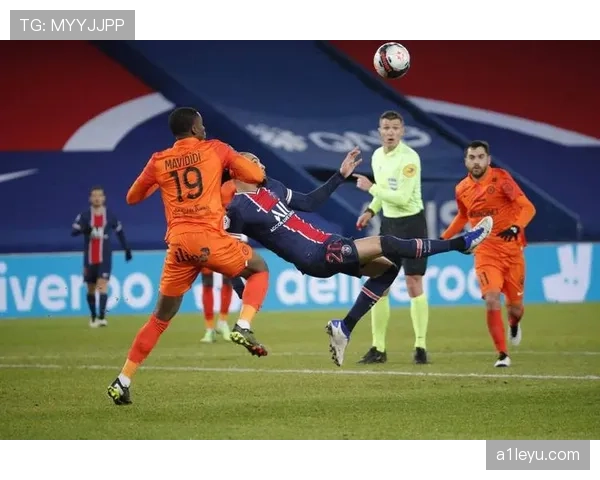 沙勒罗瓦锋线爆发，强势大胜对手